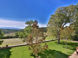 bastide for rent in Provence
