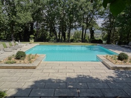  bastide swimming pool Luberon