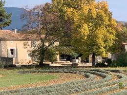  Provence holiday farmhouse