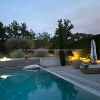 For sale superb stone house with swimming pool in the Luberon