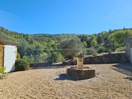  stone house for sale in Provence