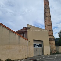 For sale Luberon industrial building in Apt town center