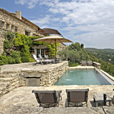houses and charming properties in the Luberon