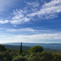 Gordes, nice property to rent with pool and dominating view
