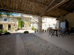  Farmhouse in Provence for rent