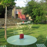 Between Avignon and Uzès, luxuary farmhouse  with tennis court, swimming pool