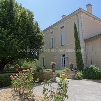 Between 2 charming villages, Bastide with swimming pool for rent 