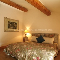 Village farmhouse with heated pool for rent in the Luberon near Gordes