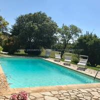 Near Gordes, rental house for 8 people with swimming pool in Goult