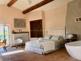 rent villa provence