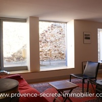 For sale in the Luberon, Hamlet house with terraces 
