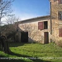 For sale, master house at the edge of an Hamlet of Gordes