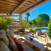 Luberon real estate, mas for sale Ménerbes with pool and park