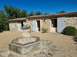  stone house for sale in Provence